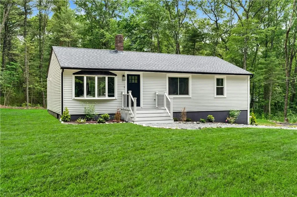 214 Hartford Pike Foster RI 02825