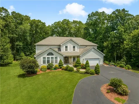 421 Sowams Road Barrington RI 02806
