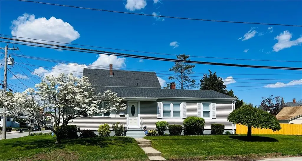111 Clarence Street Cranston RI 02910