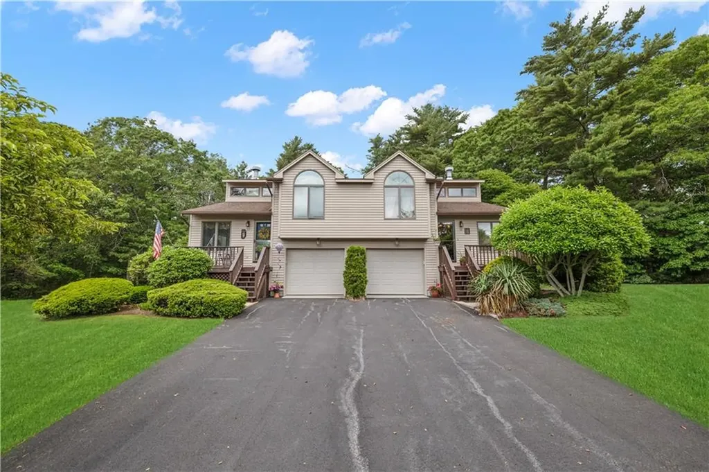 115 Cardinal Drive North Kingstown RI 02852