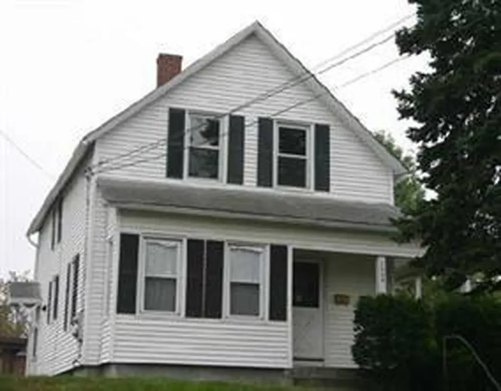 1288 Plainfield Street Johnston RI 02919