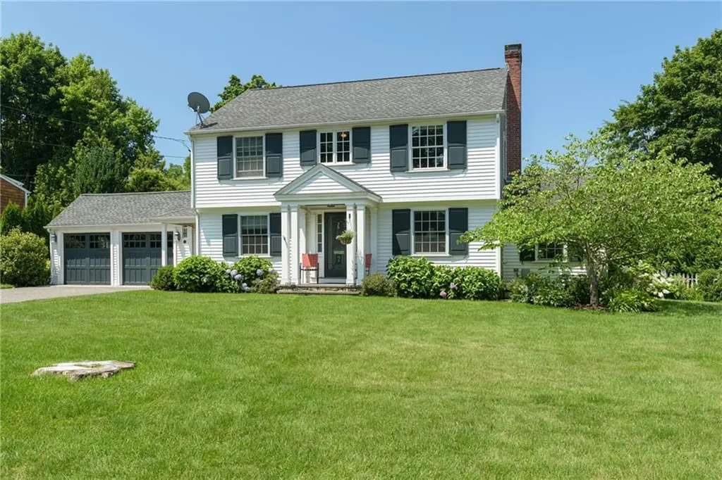 7 Harbour Road Barrington RI 02806