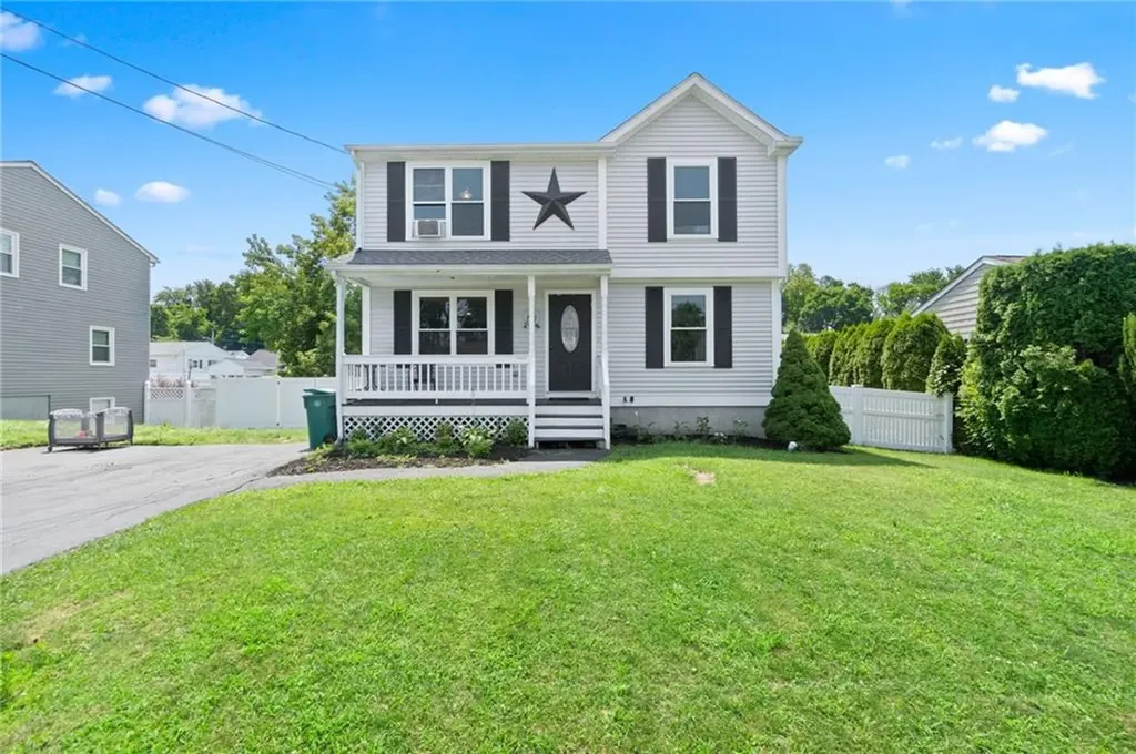 121 Capwell Avenue Woonsocket RI 02895