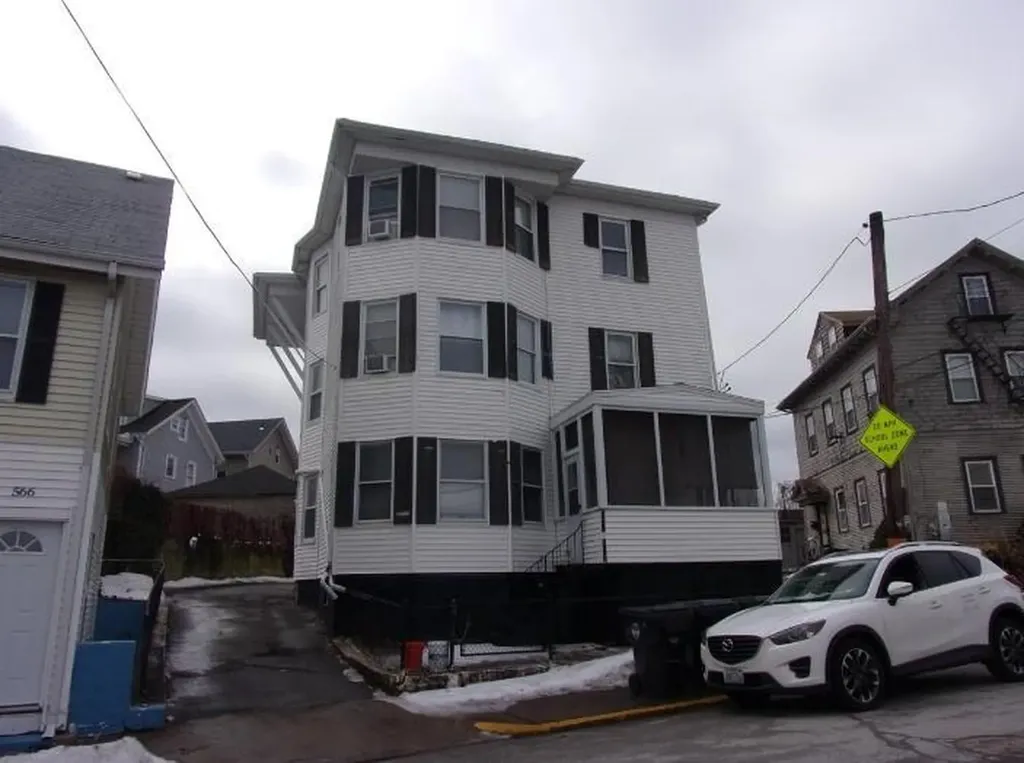 570 Pine Street Central Falls RI 02863