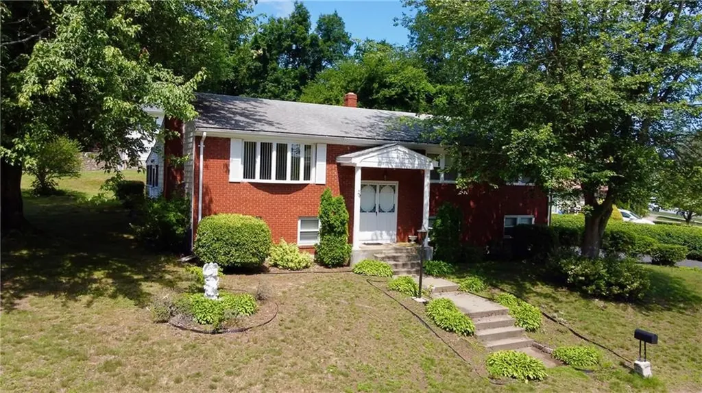 29 Mulberry Circle Johnston RI 02919