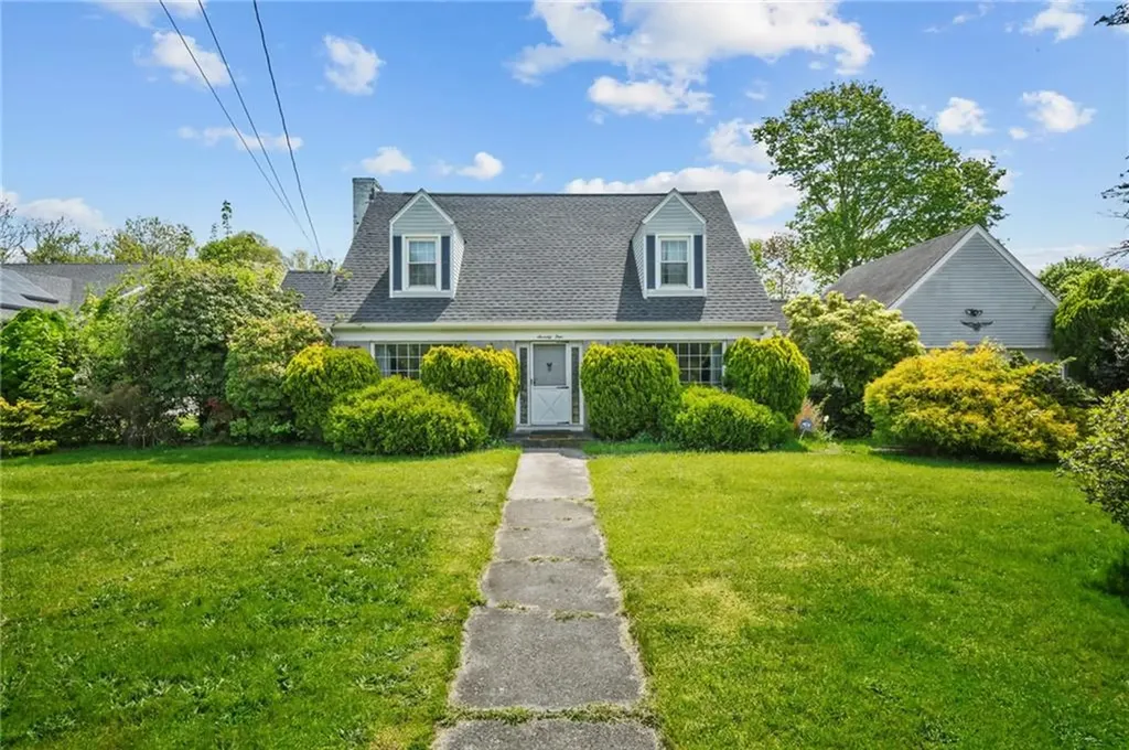 74 East Avenue Westerly RI 02891