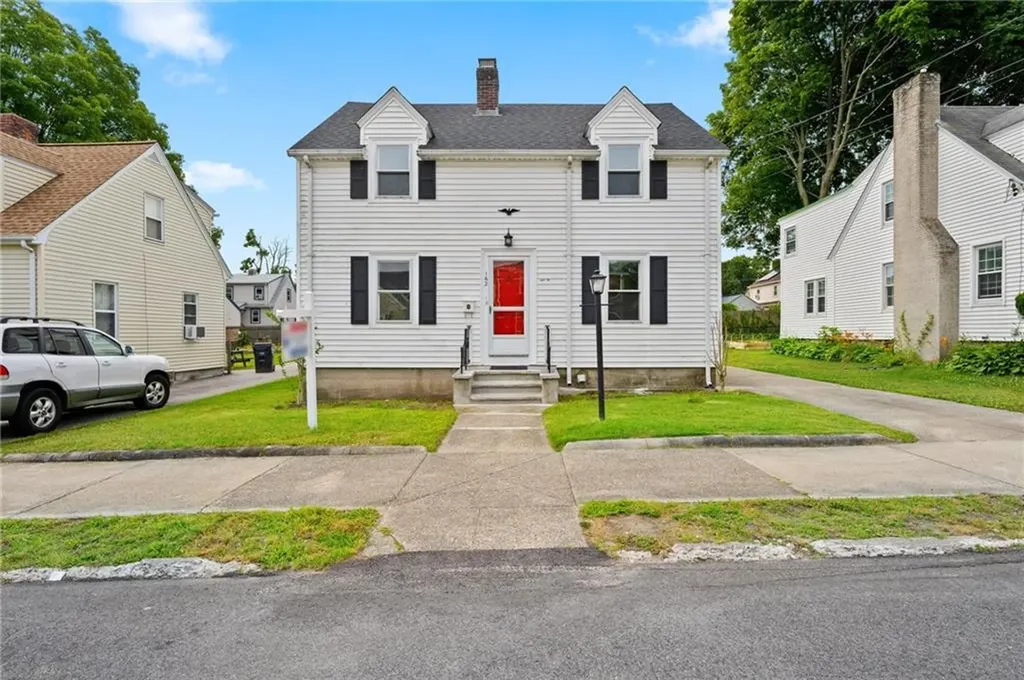 162 West Forest Avenue Pawtucket RI 02860