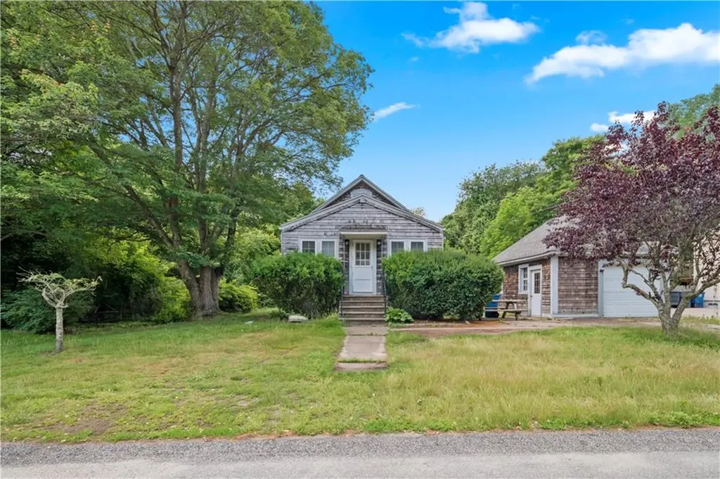 39 Tidewater Drive Warwick RI 02889