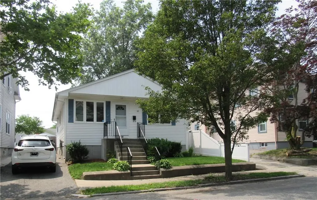 156 Nelson Street Providence RI 02908