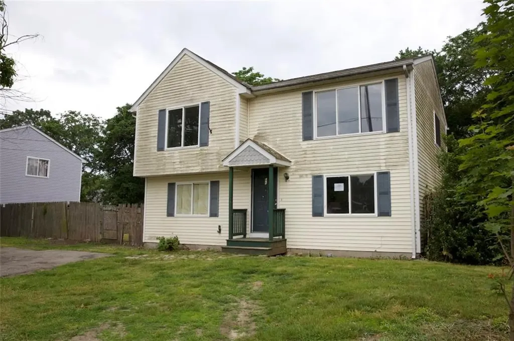 65 Fairhaven Avenue Warwick RI 02889