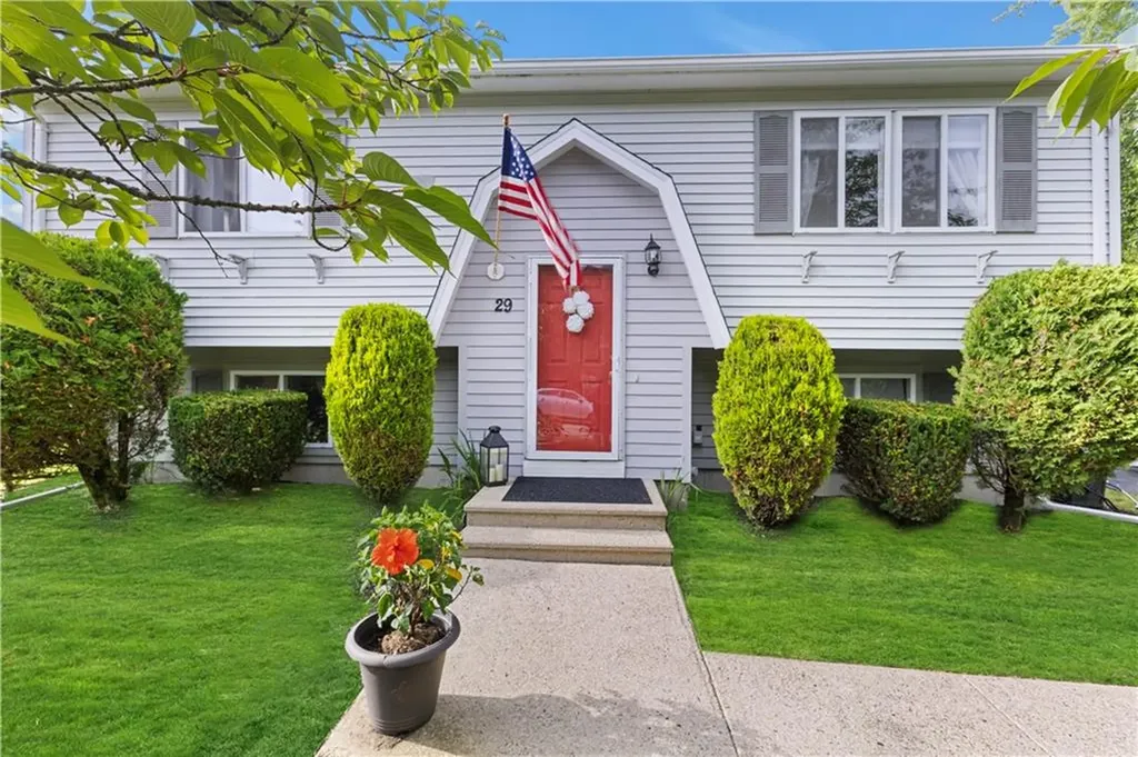 29 Drawbridge Drive West Warwick RI 02893