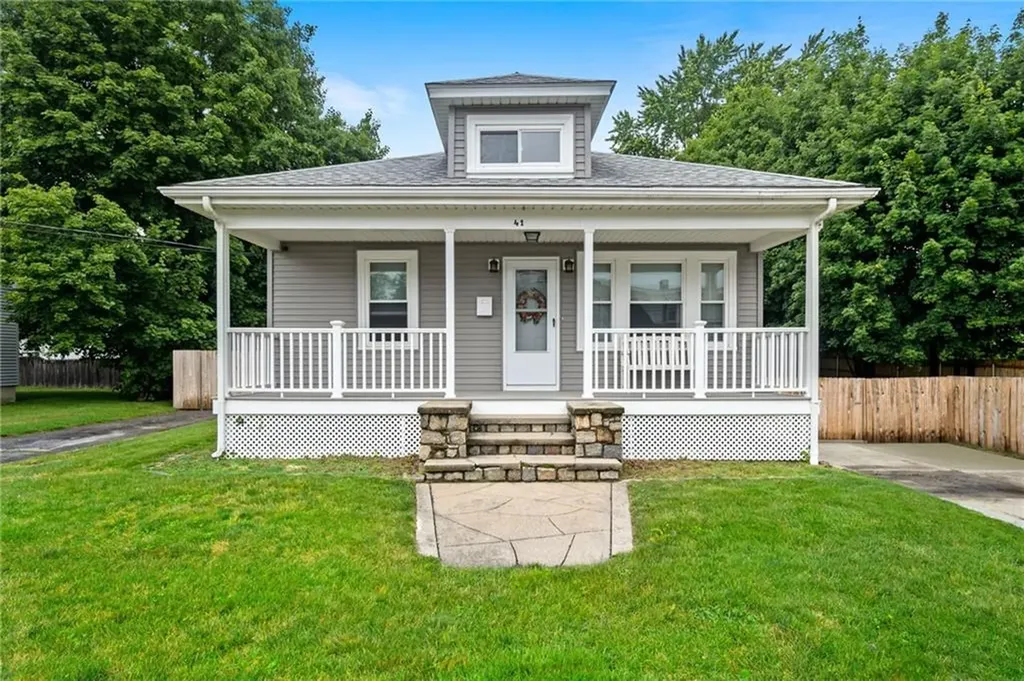 41 Fairmount Avenue Johnston RI 02919