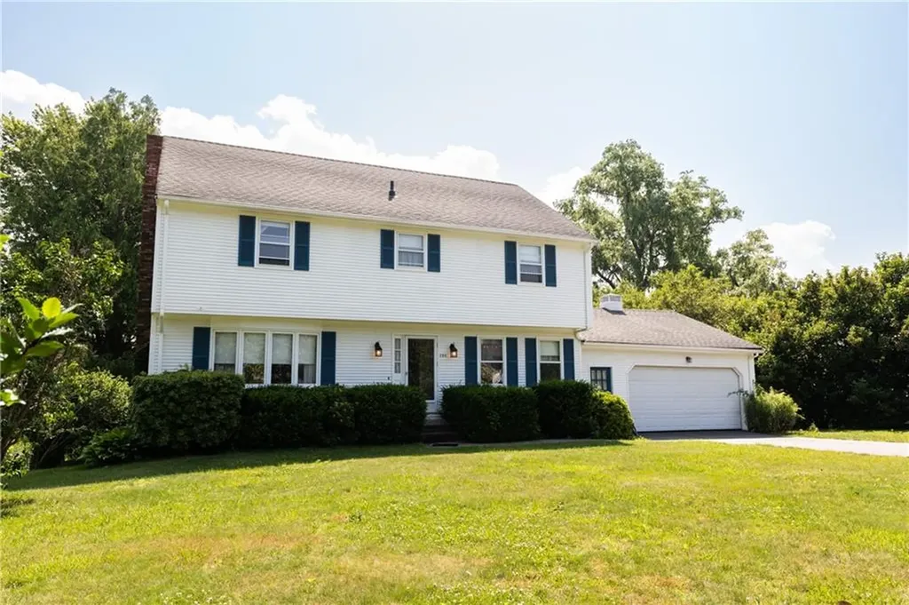 204 Heritage Drive Portsmouth RI 02871