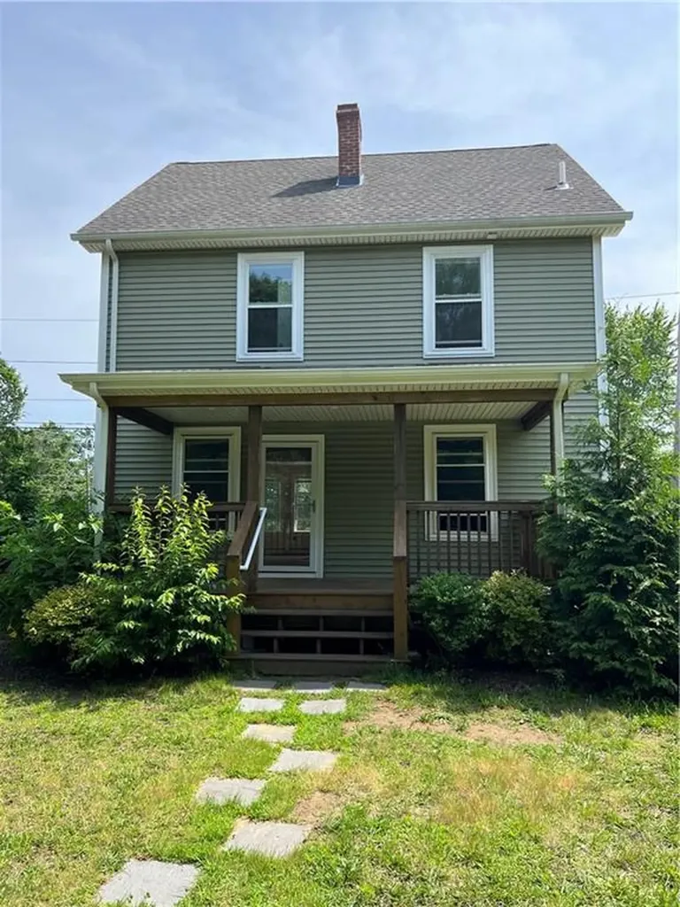 551 Oakland Beach Avenue Warwick RI 02889