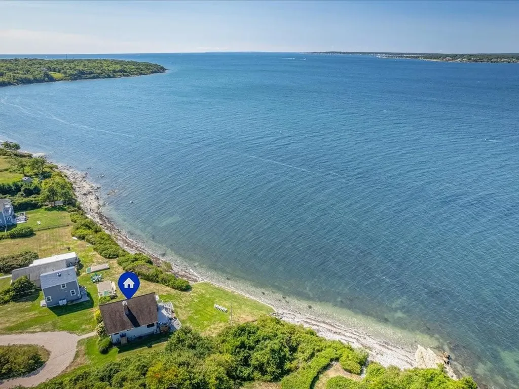 2 Arnold Street Jamestown RI 02835