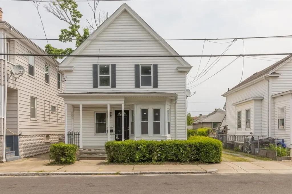 61 Princess Avenue Cranston RI 02920
