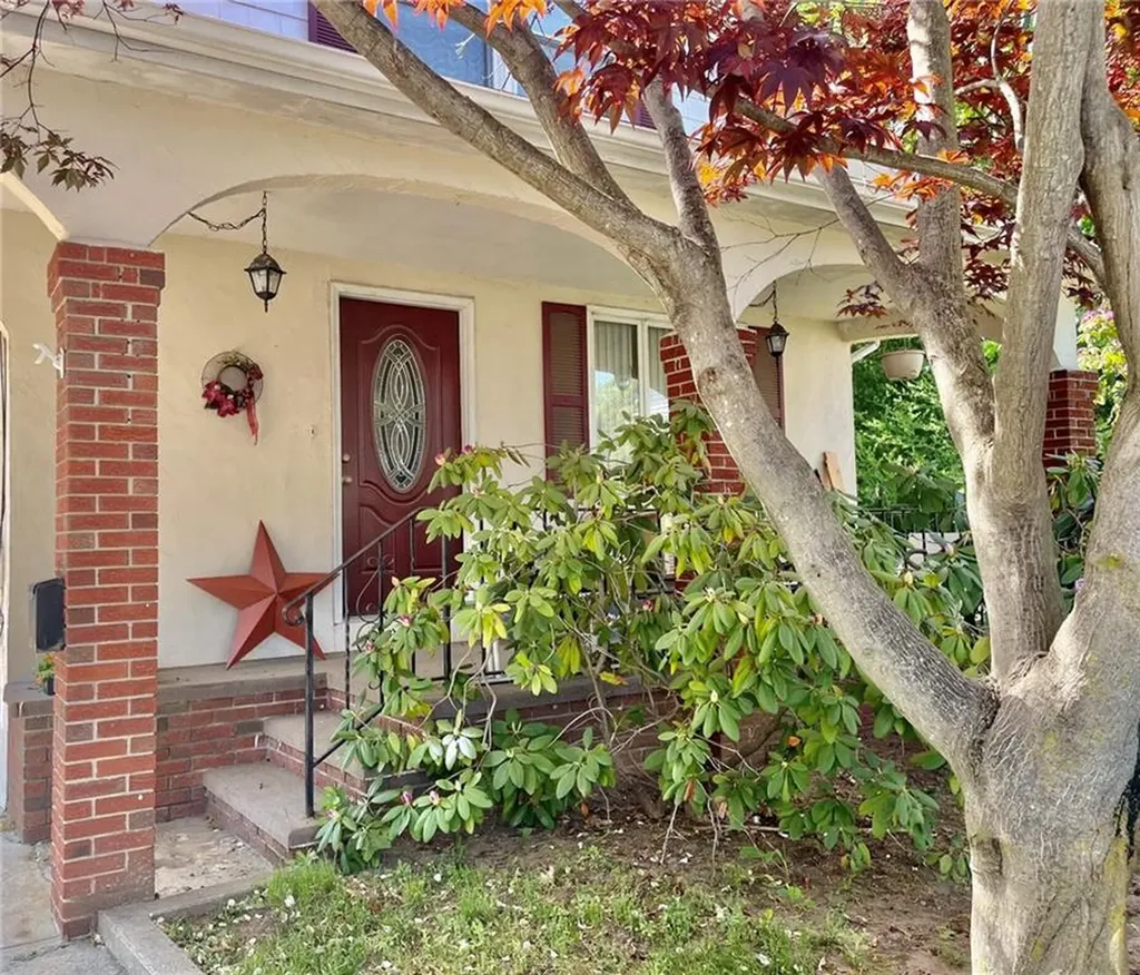 314 George Waterman Road Johnston RI 02919