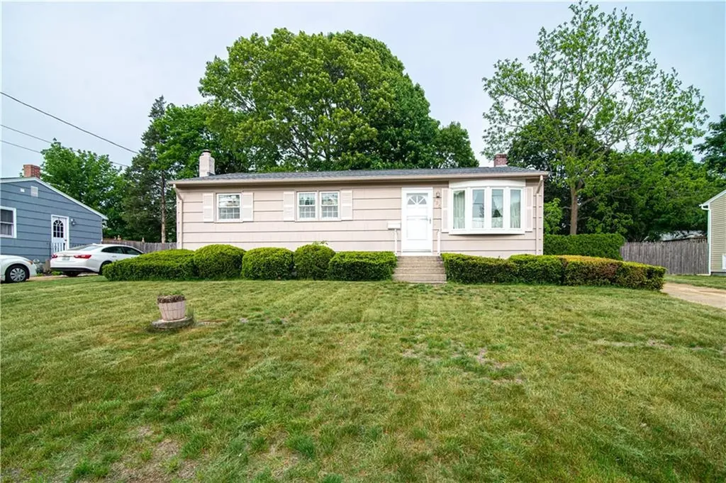130 Kerri Lyn Road Warwick RI 02889