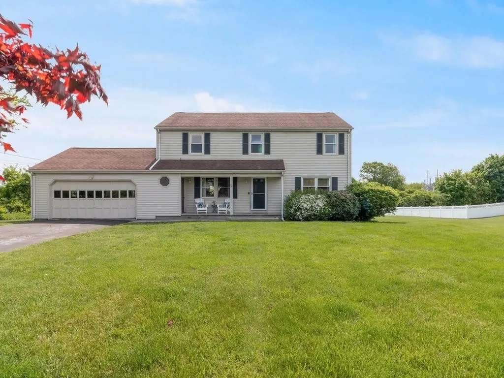 24 Soares Drive Portsmouth RI 02871