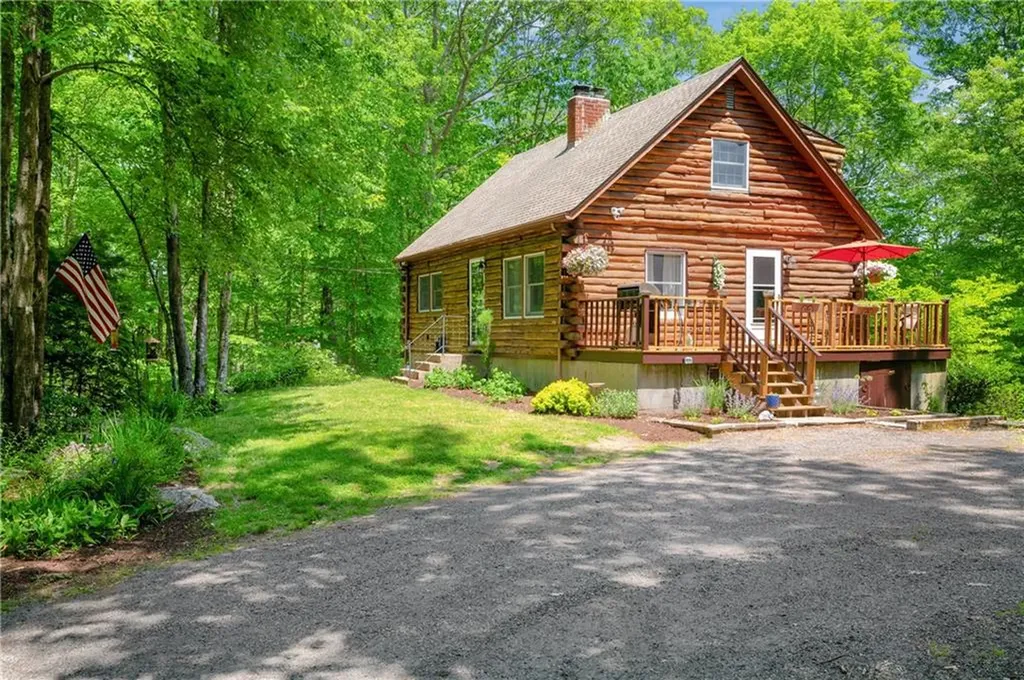 450 Franklin Road Coventry RI 02816