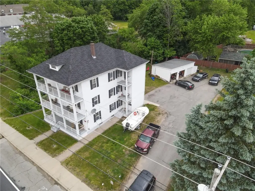 1262 Mendon Road Woonsocket RI 02895