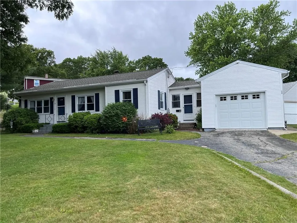 59 Wanda Avenue Woonsocket RI 02895