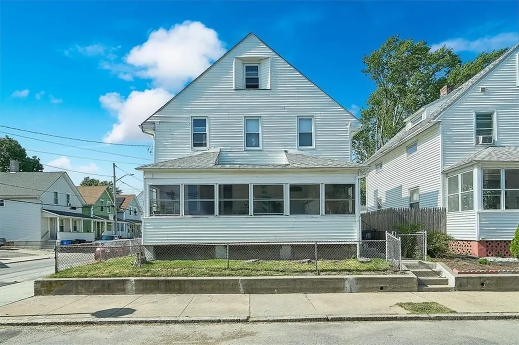 271 Smith Street Cranston RI 02905