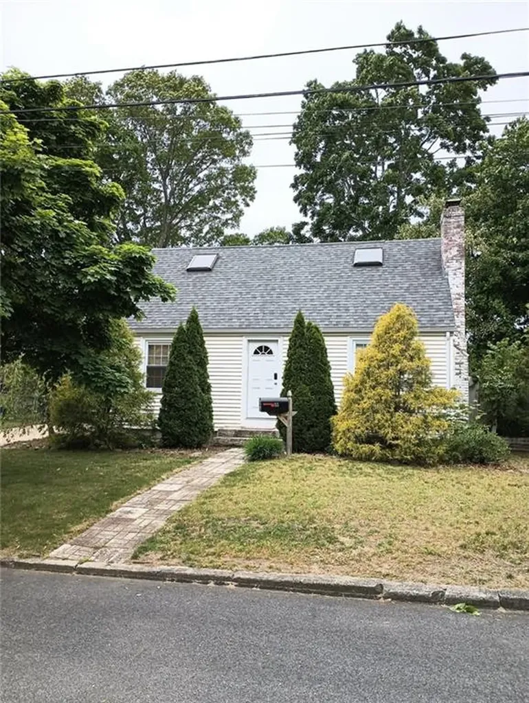 55 Mystic Drive Warwick RI 02889