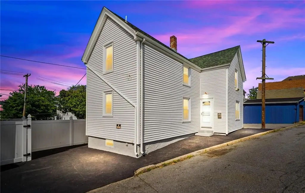 139 Sherman Street Pawtucket RI 02860