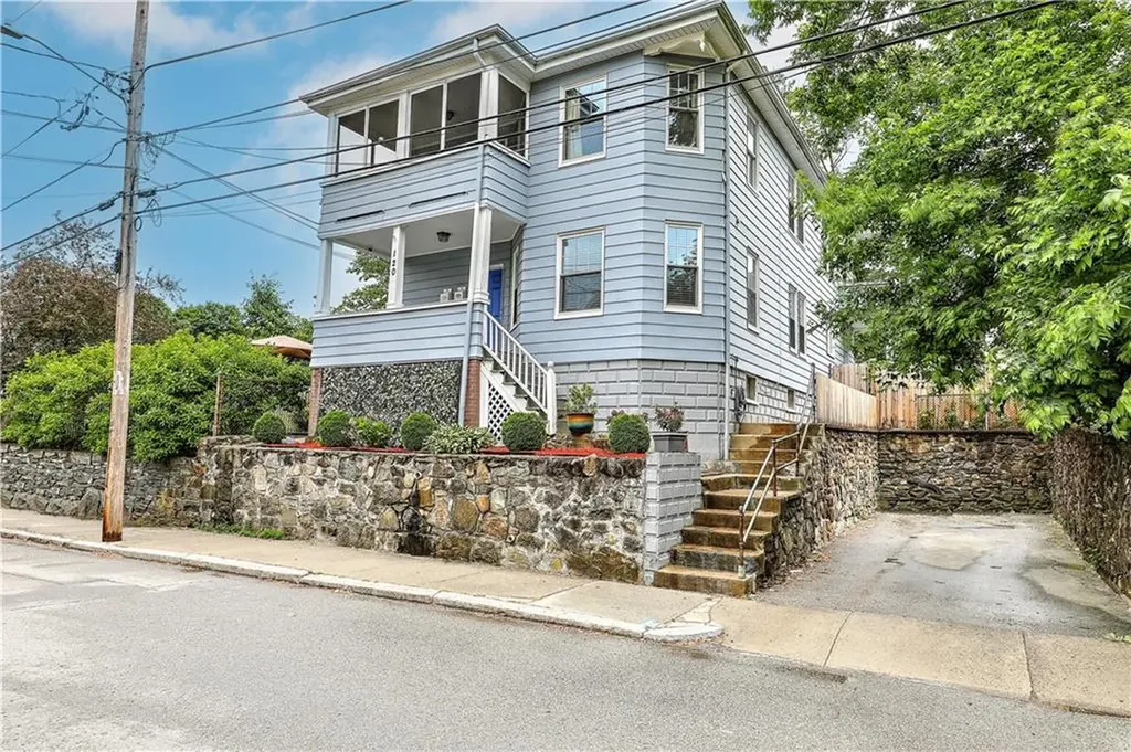 120 Center Street Woonsocket RI 02895