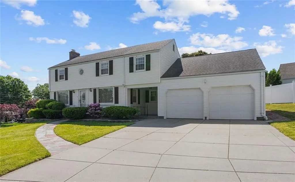 11 Iris Drive Cranston RI 02920