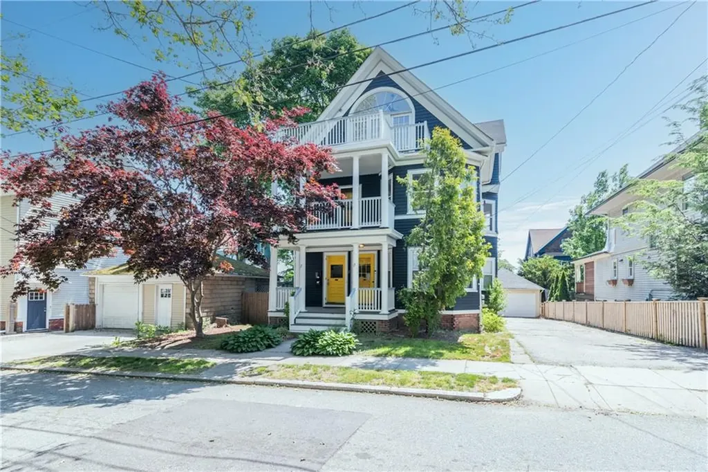 17 Belair Avenue Providence RI 02906