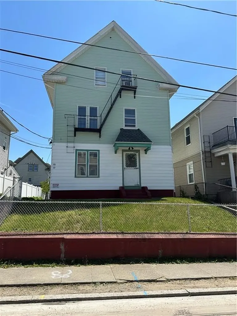 72 Baldwin Street Pawtucket RI 02860