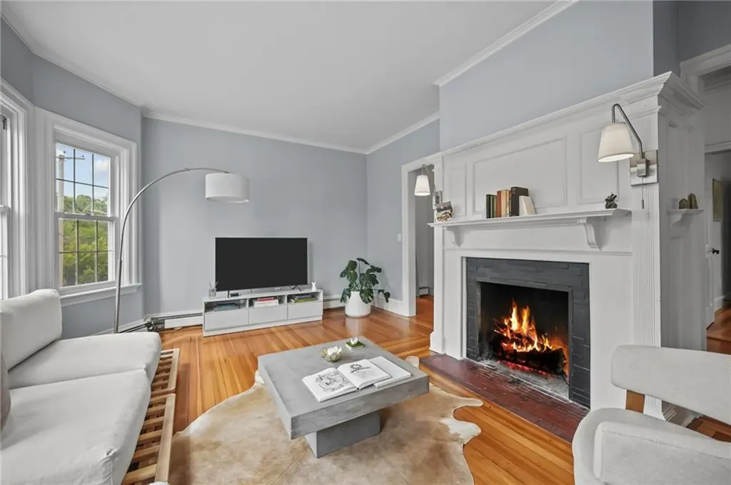 515 Angell Street Providence RI 02906