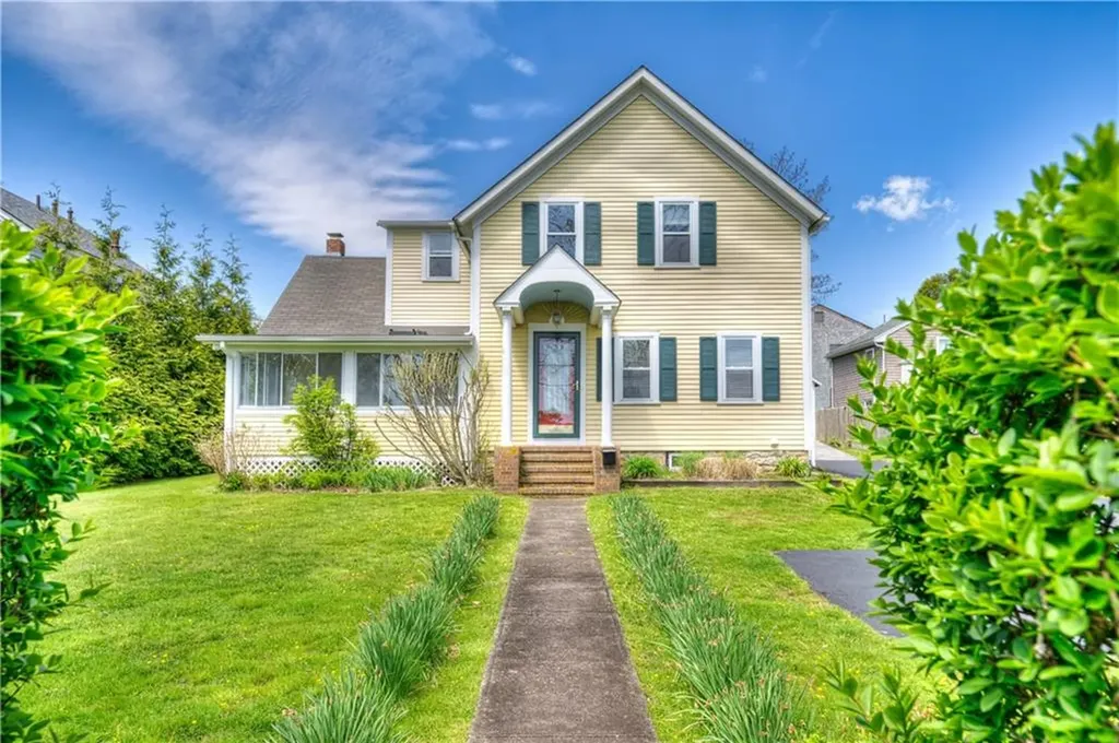207 Ocean Road Narragansett RI 02882