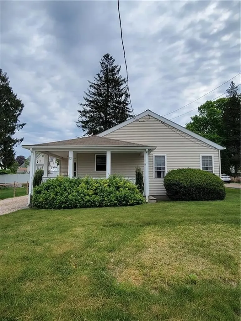 12 York Avenue Westerly RI 02891