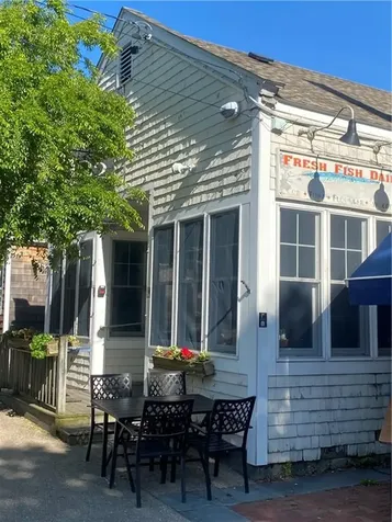 22 Narragansett Avenue Jamestown RI 02835
