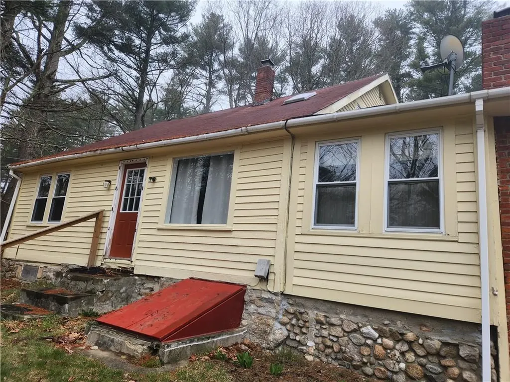 107 Danielson Pike Foster RI 02825