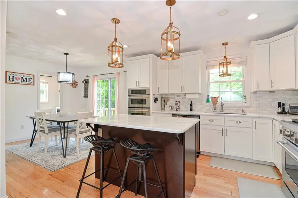 333 Nausauket Road Warwick RI 02886