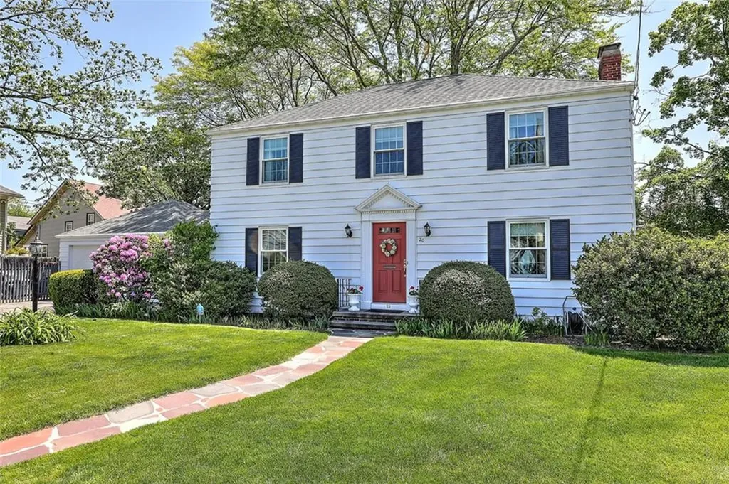 20 Barbara Circle East Providence RI 02916