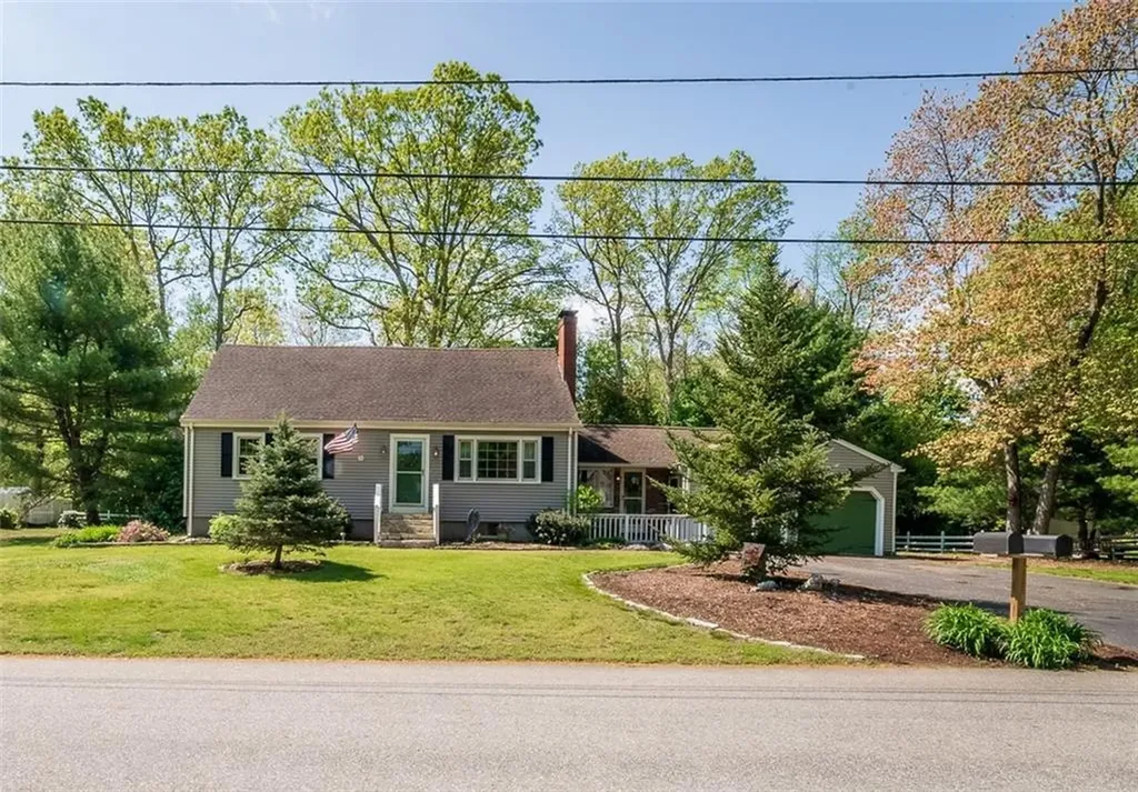 83 Spruce Lane Attleboro MA 02703