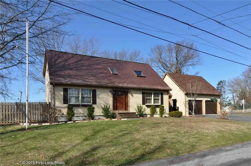 63 Wildwood Avenue Warwick RI 02889