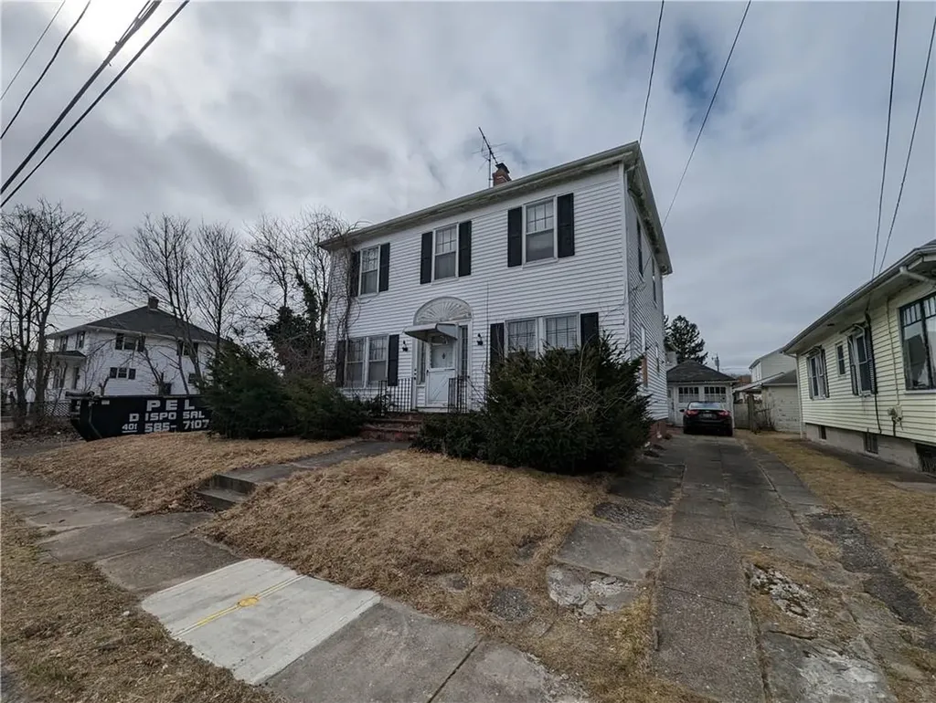 26 Brookwood Road Cranston RI 02910
