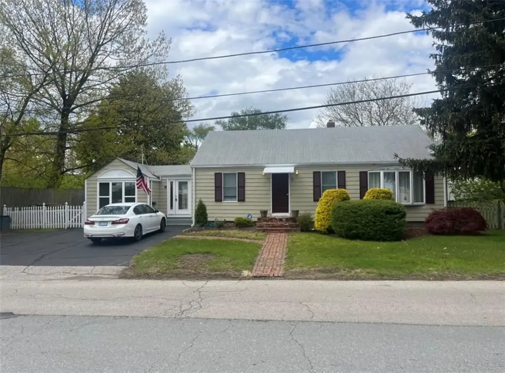 39 Dyerville Avenue Johnston RI 02919