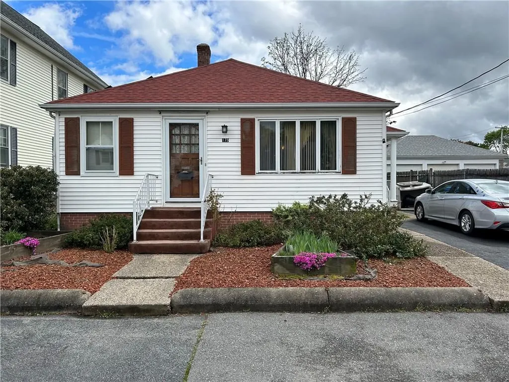175 Norfolk Avenue Pawtucket RI 02861