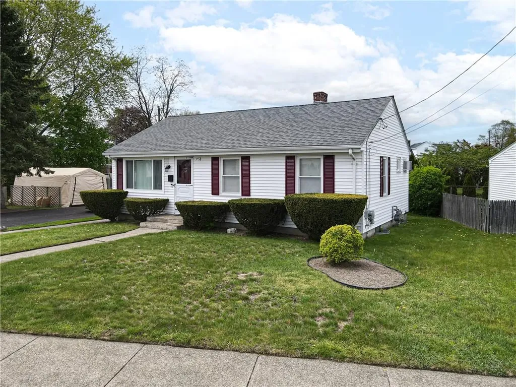 333 Woodhaven Road Pawtucket RI 02861