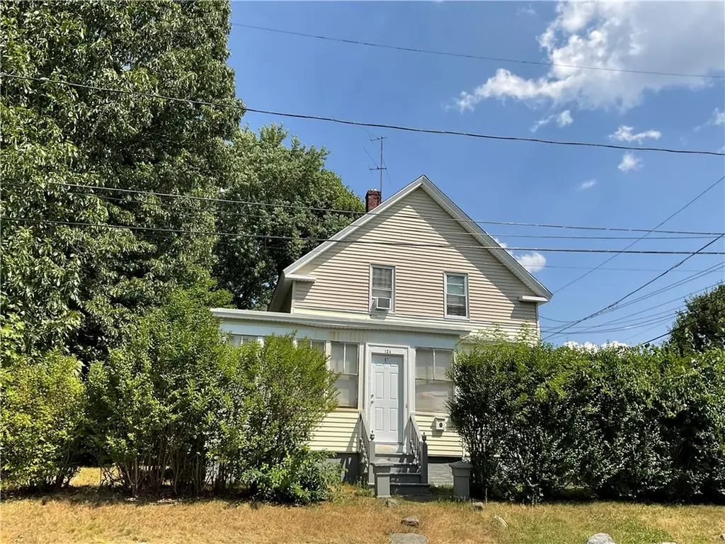 124 Blade Street Warwick RI 02886