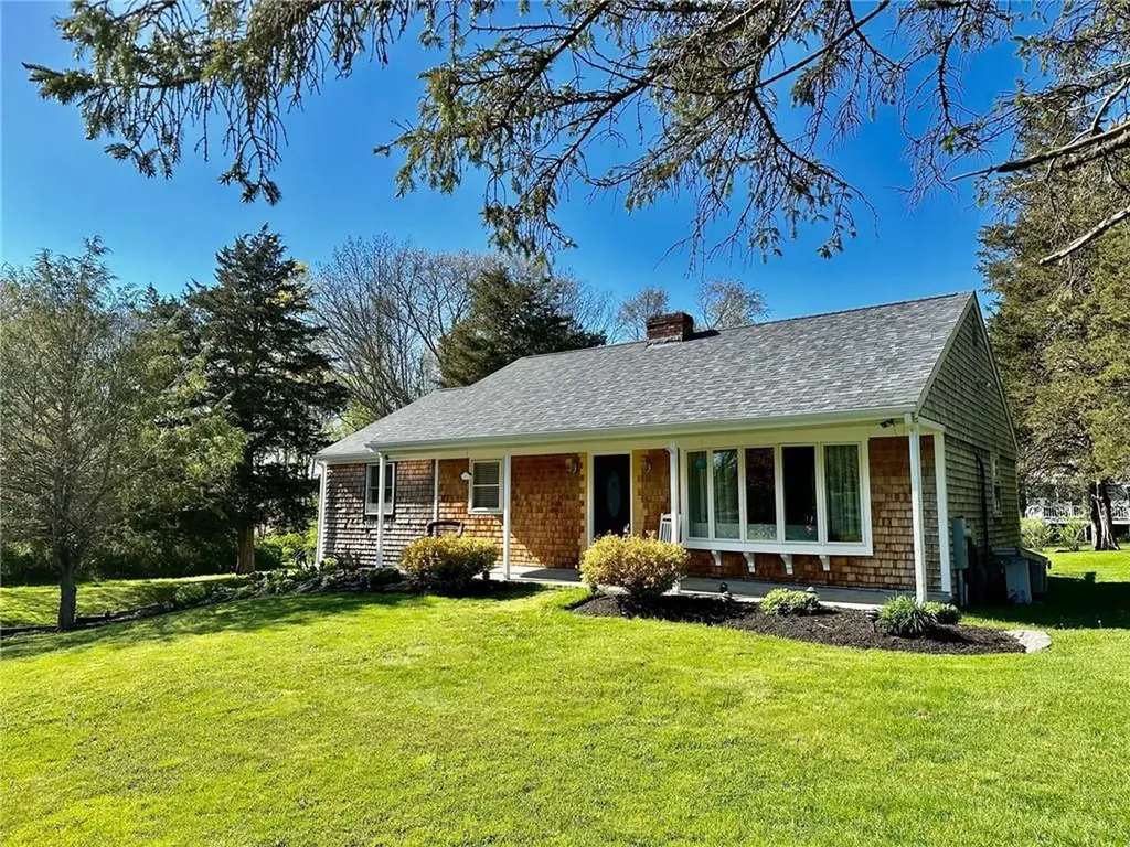 75 Ridgeside Lane Tiverton RI 02878