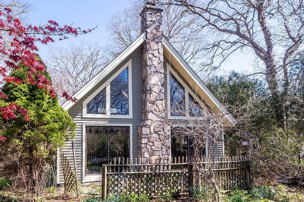 1905 Matunuck School House Road South Kingstown RI 02879