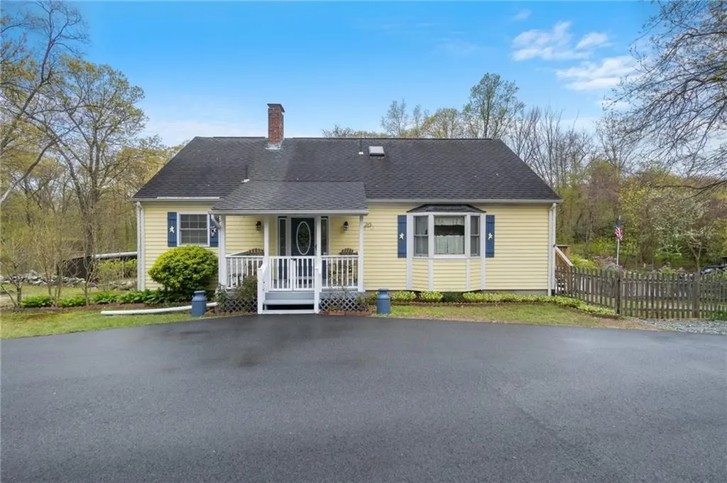 1497 Harkney Hill Road Coventry RI 02816